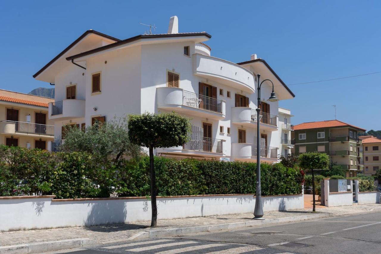 B&B Sperlonga Luaran gambar