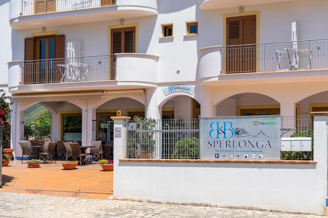 B&B Sperlonga Luaran gambar
