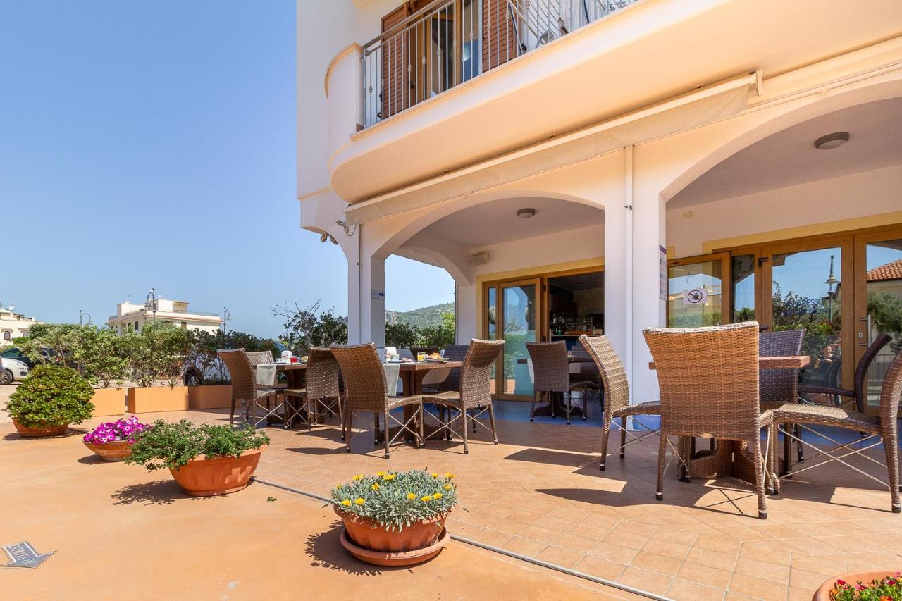 B&B Sperlonga Luaran gambar