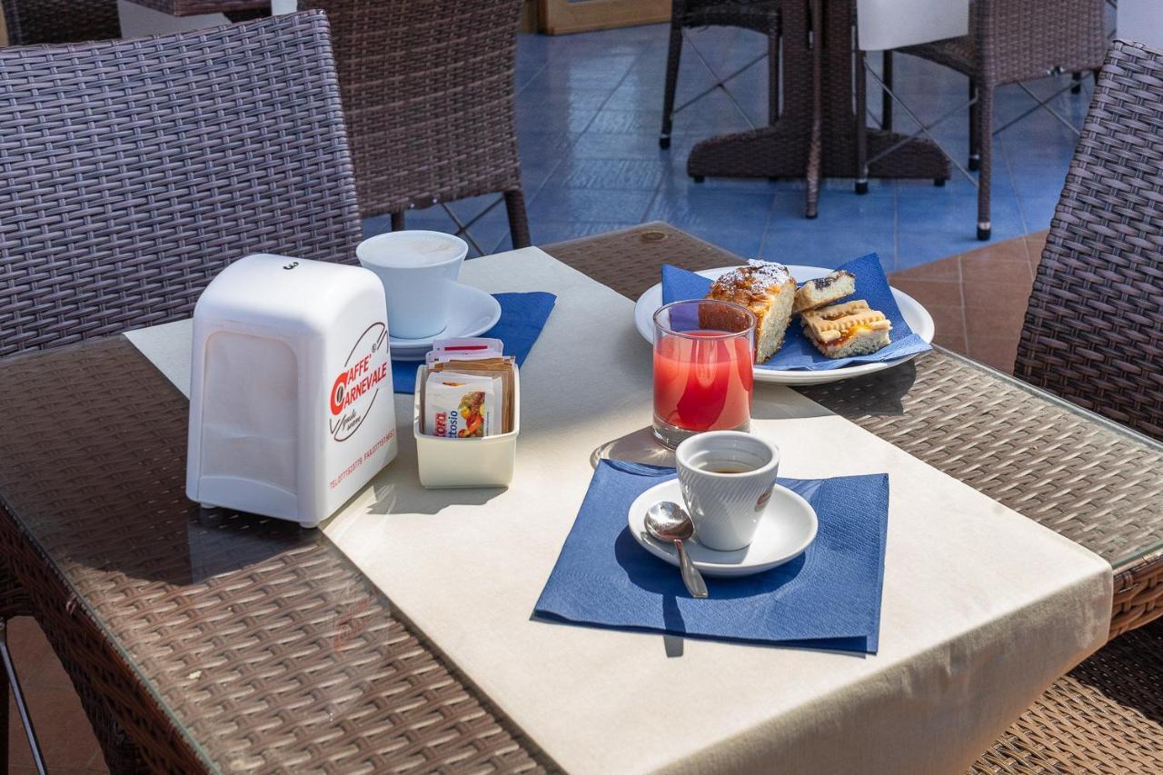 B&B Sperlonga Luaran gambar