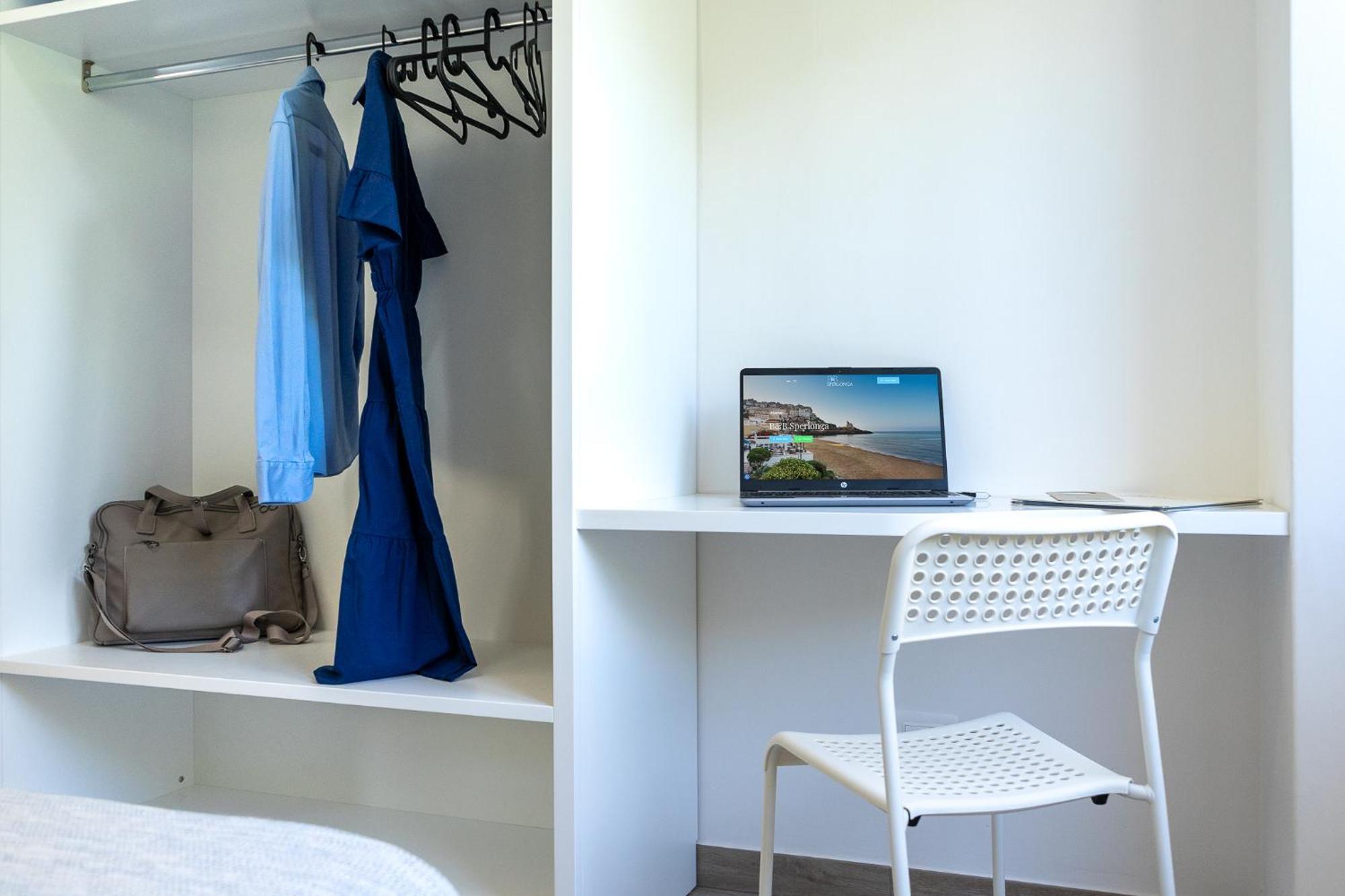 B&B Sperlonga Luaran gambar